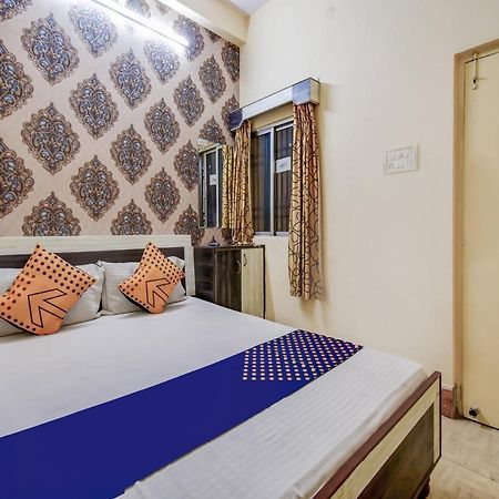 Spot On 78443 Hotel Bharat Rourkela Dış mekan fotoğraf