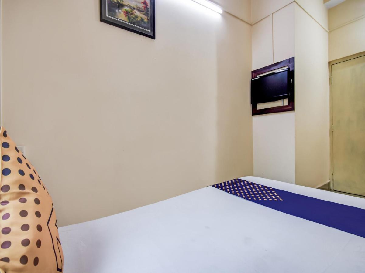 Spot On 78443 Hotel Bharat Rourkela Dış mekan fotoğraf