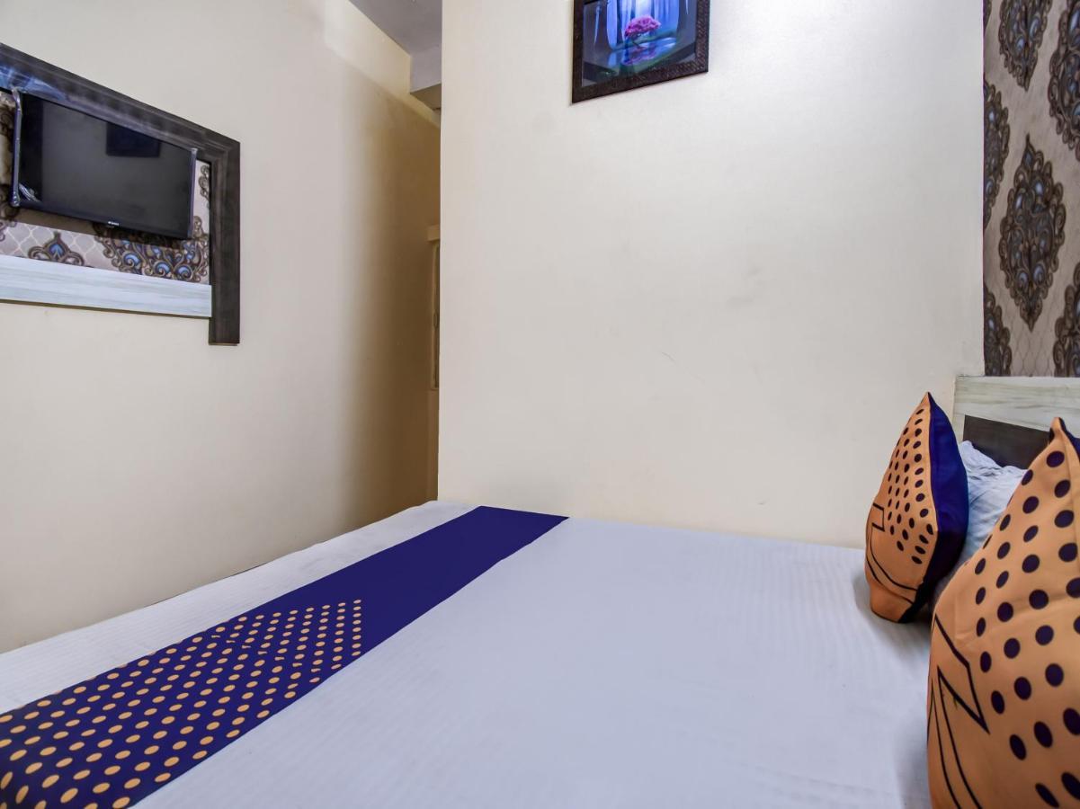Spot On 78443 Hotel Bharat Rourkela Dış mekan fotoğraf