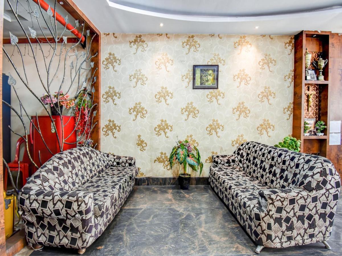Spot On 78443 Hotel Bharat Rourkela Dış mekan fotoğraf