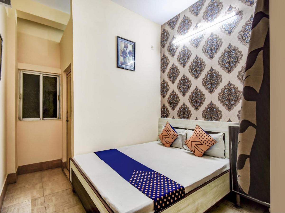Spot On 78443 Hotel Bharat Rourkela Dış mekan fotoğraf